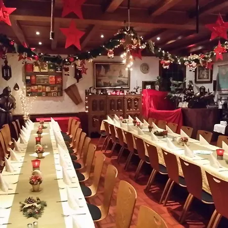 Hotel-landgasthof Gruener Baum - Dittigheim *